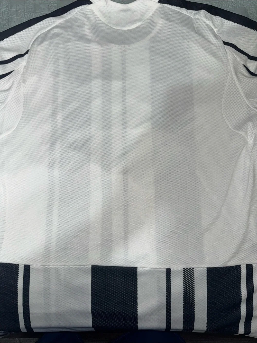 adidas White & Black Striped Football Jersey - 2XL
